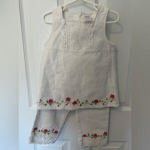 Gymboree White Girls' Cotton Top with Red Logo Tag